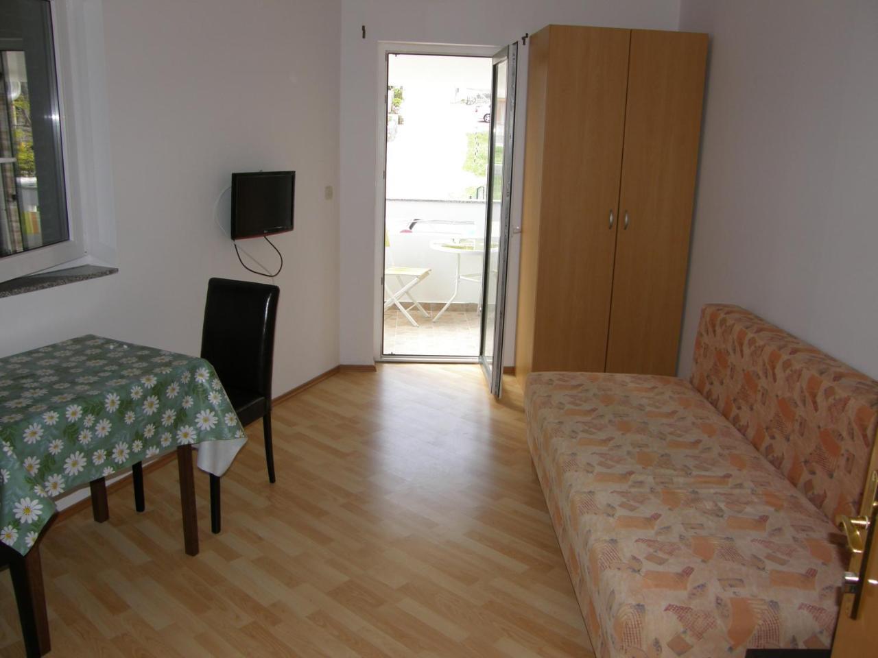 Apartments Pintar Zarok Baška Zewnętrze zdjęcie
