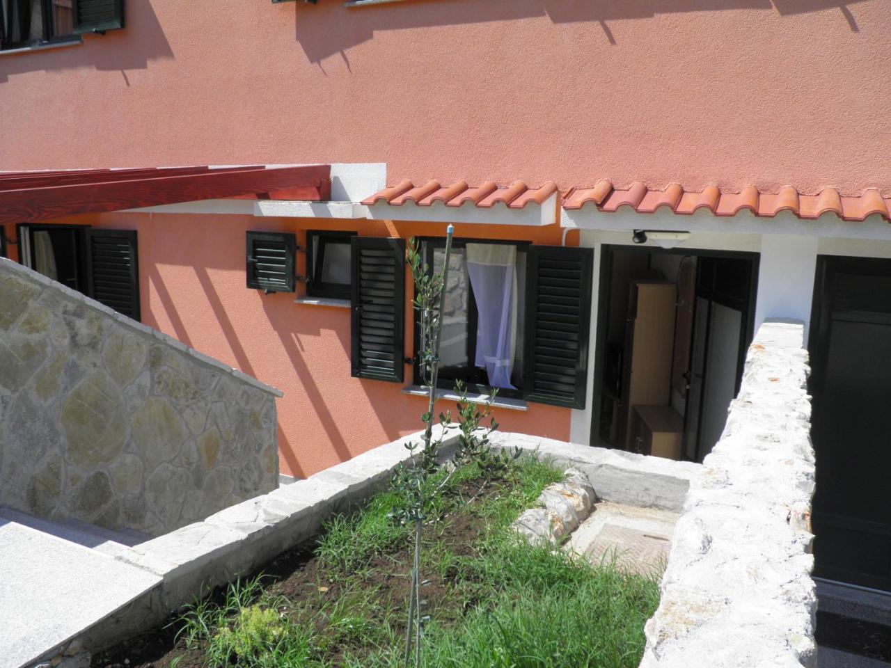 Apartments Pintar Zarok Baška Zewnętrze zdjęcie