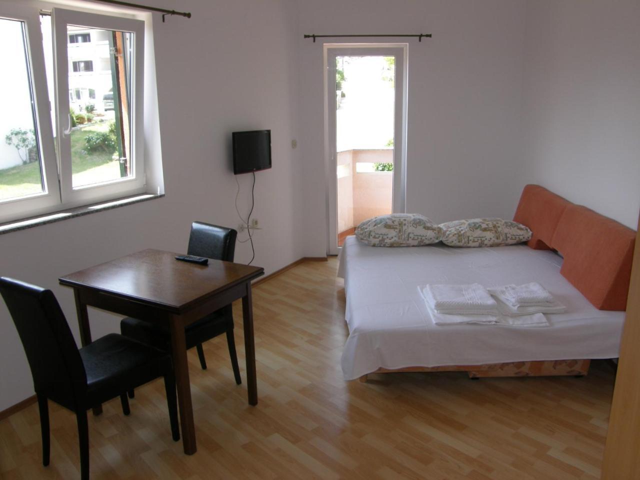 Apartments Pintar Zarok Baška Zewnętrze zdjęcie